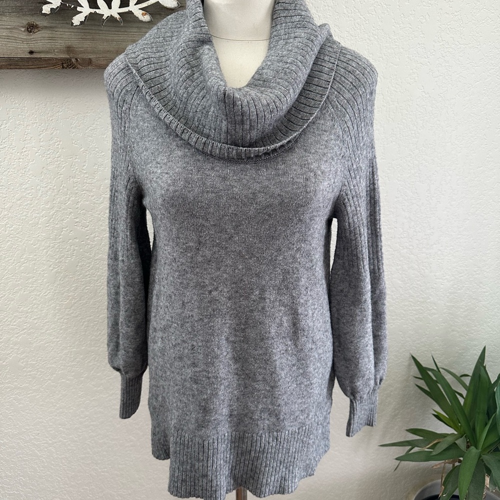 Anthropologie Gray Women's Turtleneck Tunic Sweater ladies size Small